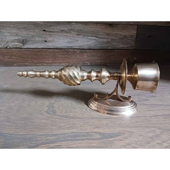 Vintage brass wall sconce candle holder - Picture 4 of 6